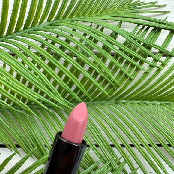 NIB Makeup Forever Artist Rogue Crème Lipstick Travel Size - Picture 3 of 3